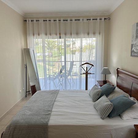 Charmant Appartement A 1Km De La Plage, Avec Piscine A البوفيرا المظهر الخارجي الصورة